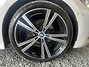 Used 2020 BMW 3 Series M Sport White - Interior and Exterior details 16