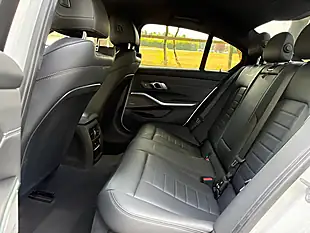 Used 2020 BMW 3 Series M Sport White - Interior and Exterior details 14
