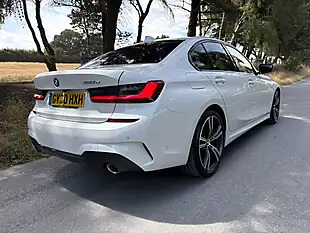 Used 2020 BMW 3 Series M Sport White - Interior and Exterior details 7