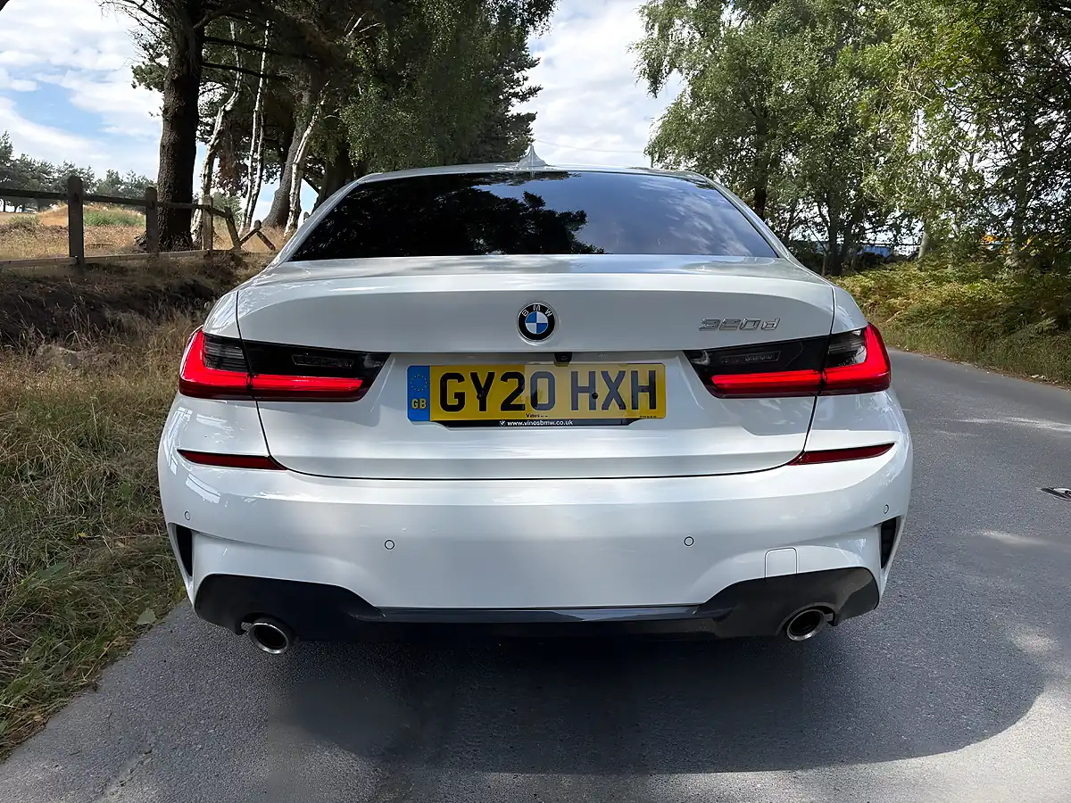 Used 2020 BMW 3 Series M Sport White - Interior and Exterior details 8