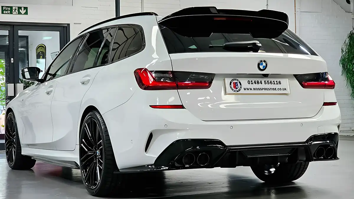 Used 2020 BMW 3 Series M Sport White - Interior and Exterior details 11