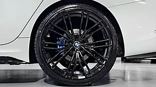 Used 2020 BMW 3 Series M Sport White - Interior and Exterior details 13