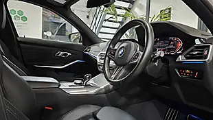 Used 2020 BMW 3 Series M Sport White - Interior and Exterior details 14