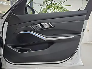 Used 2020 BMW 3 Series M Sport White - Interior and Exterior details 18
