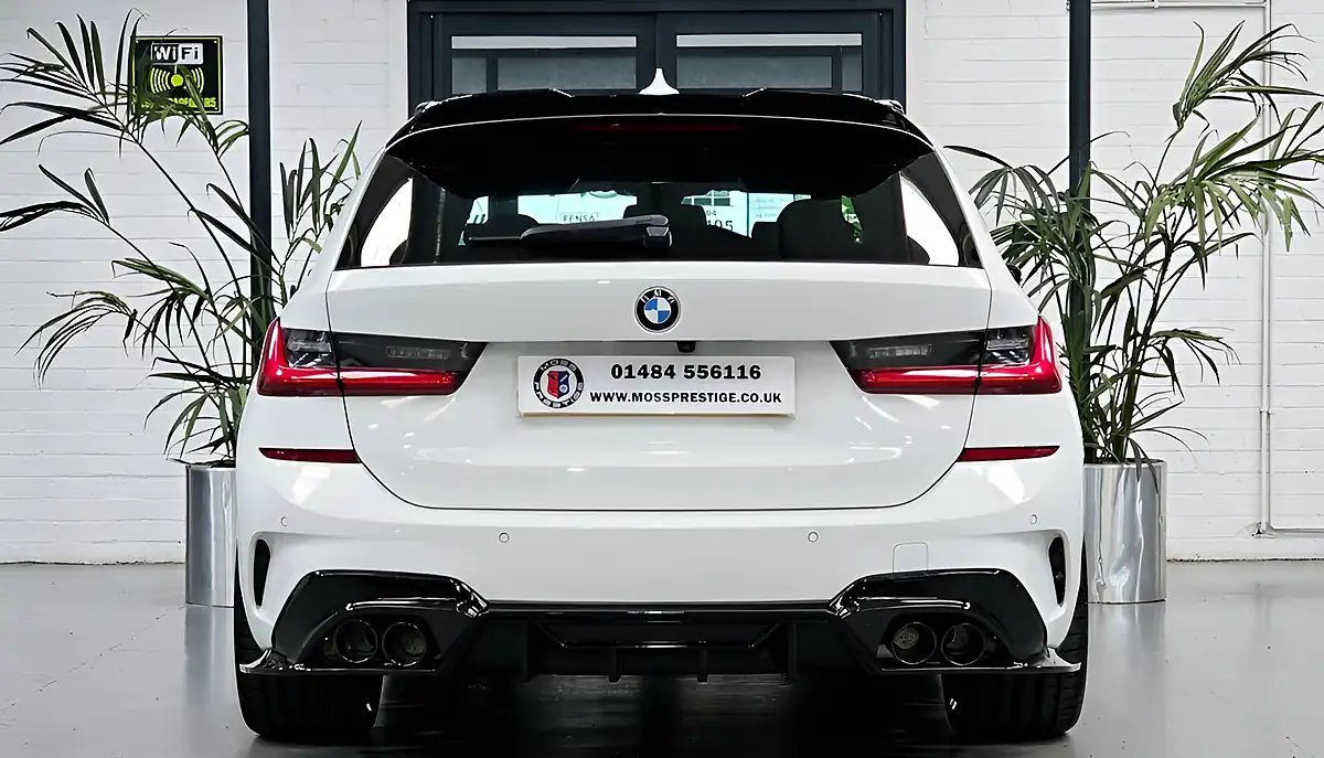Used 2020 BMW 3 Series M Sport White - Interior and Exterior details 7