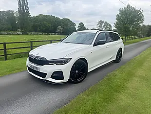 Used 2020 BMW 3 Series M Sport White - Interior and Exterior details 8