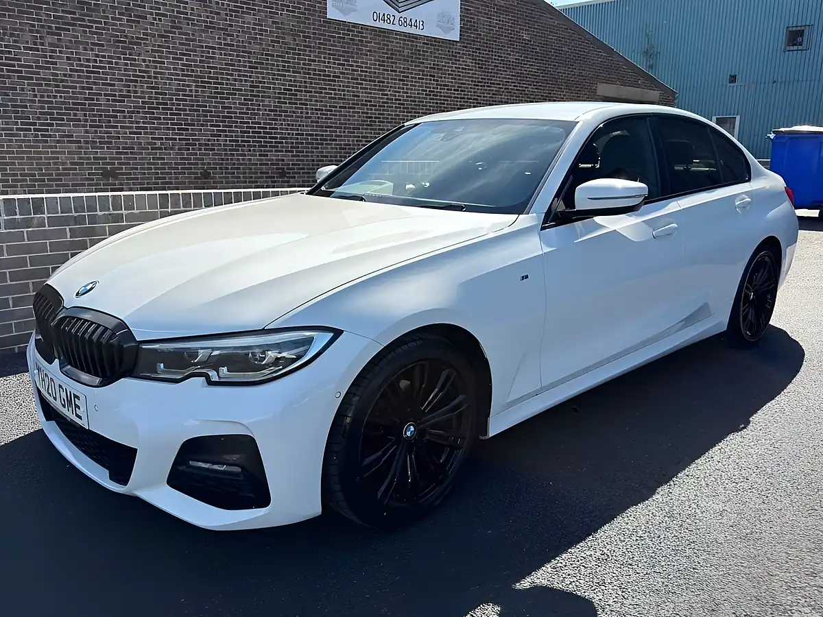 Used 2020 BMW 3 Series M Sport White - Interior and Exterior details 3