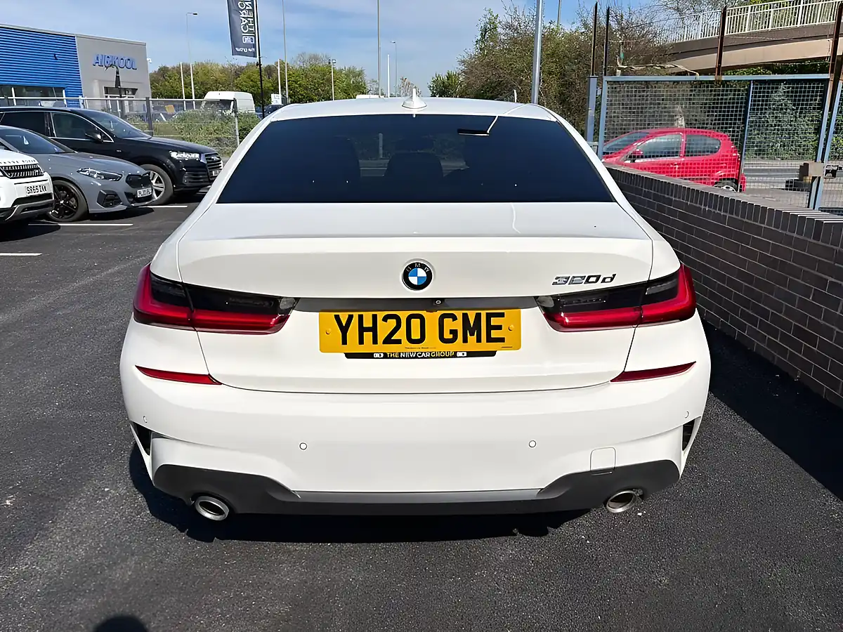 Used 2020 BMW 3 Series M Sport White - Interior and Exterior details 5