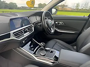 Used 2020 BMW 3 Series Se Black - Interior and Exterior details 13