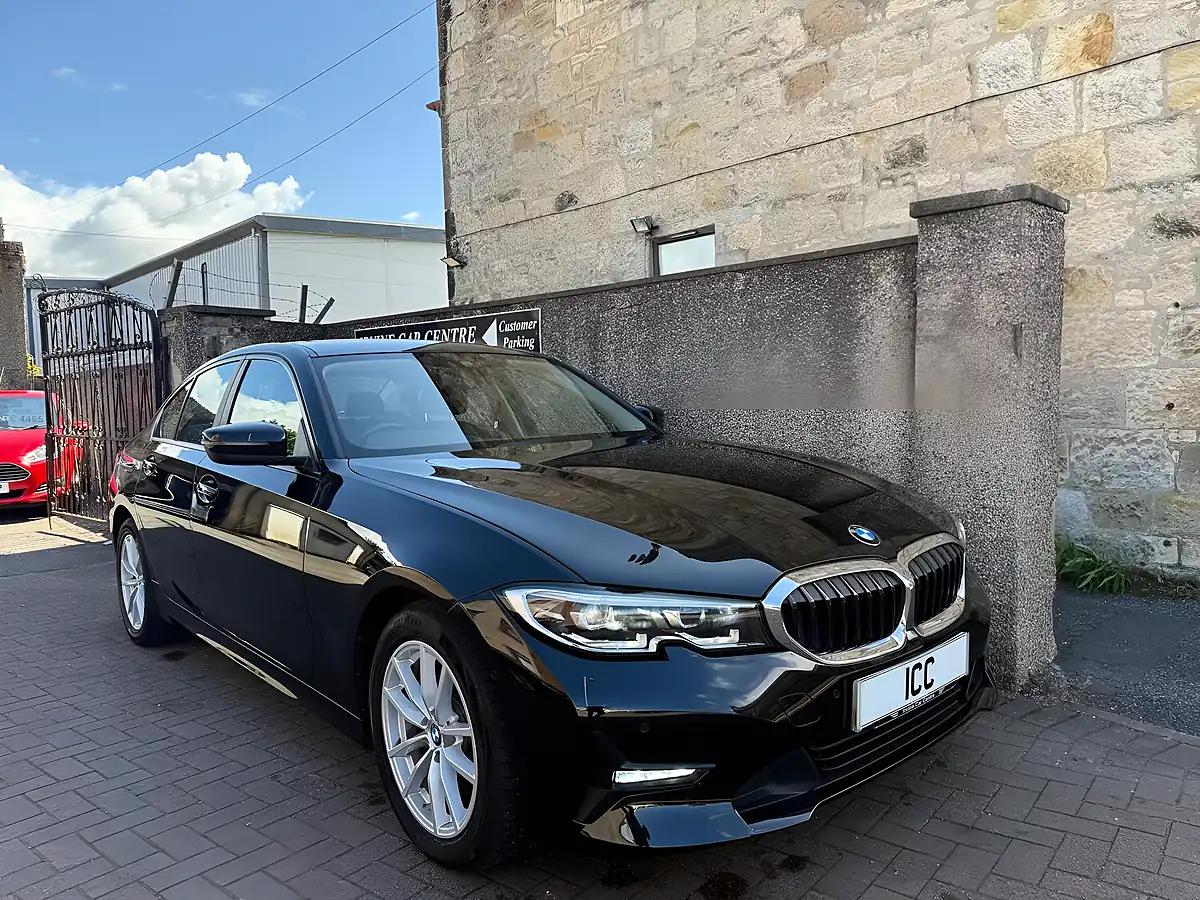 Used 2020 BMW 3 Series Se Black Sapphire Metallic - Interior and Exterior details 7
