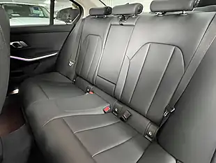 Used 2020 BMW 3 Series Se Glacier Silver - Interior and Exterior details 15