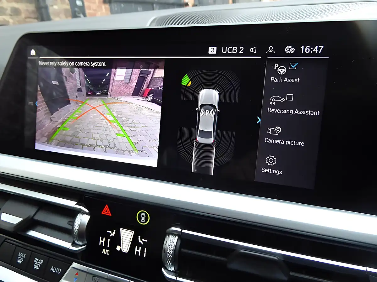 Used 2020 BMW 3 Series Se Pro Silver - Interior and Exterior details 13