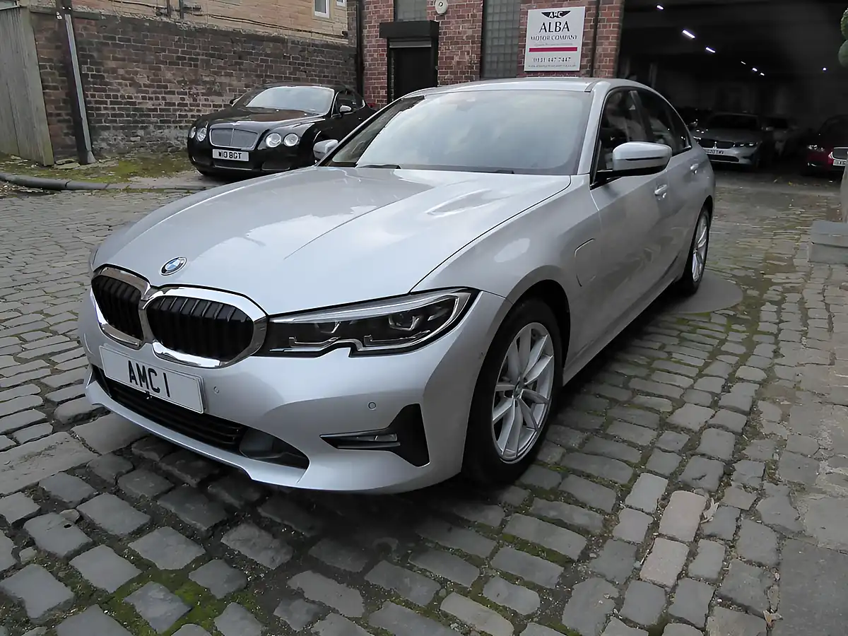 Used 2020 BMW 3 Series Se Pro Silver - Interior and Exterior details 3