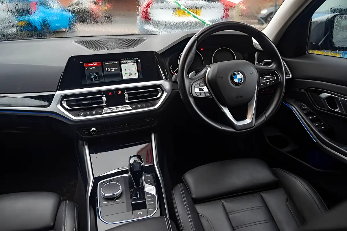 Used 2020 BMW 3 Series Sport Mineral Grey - Interior and Exterior details 17