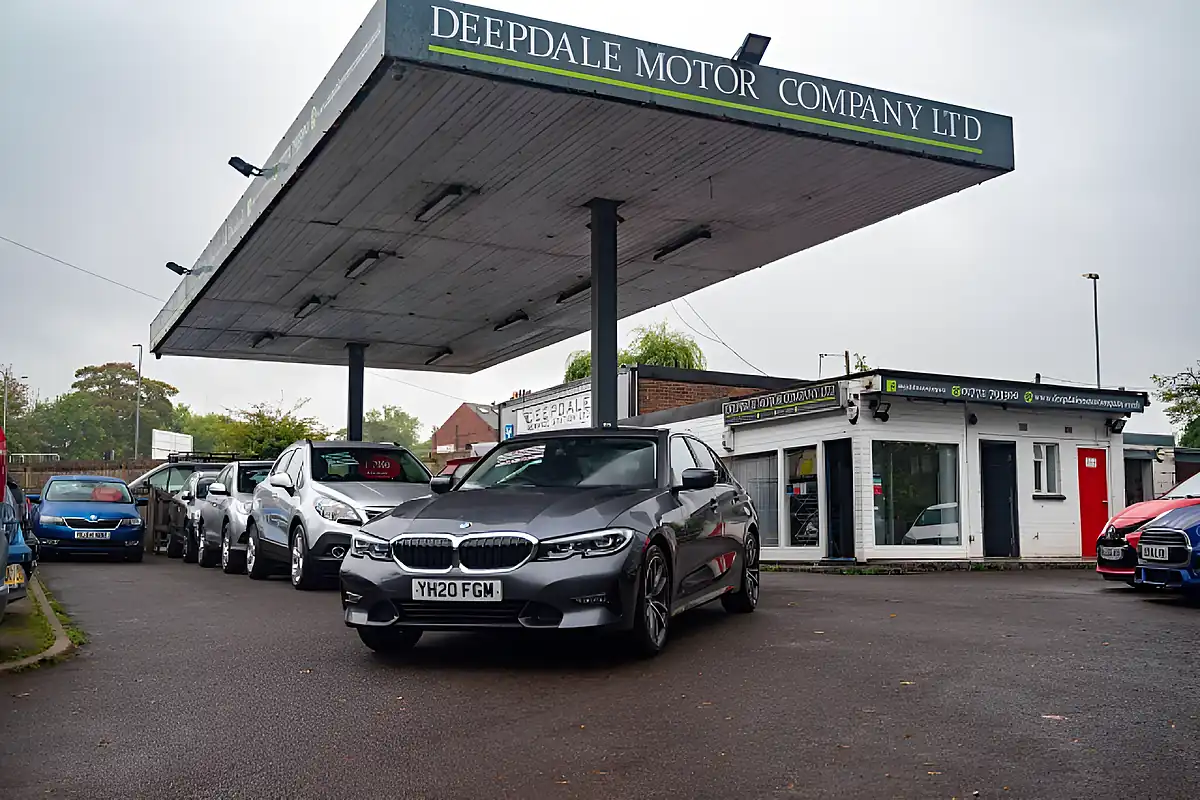Used 2020 BMW 3 Series Sport Mineral Grey - Interior and Exterior details 18
