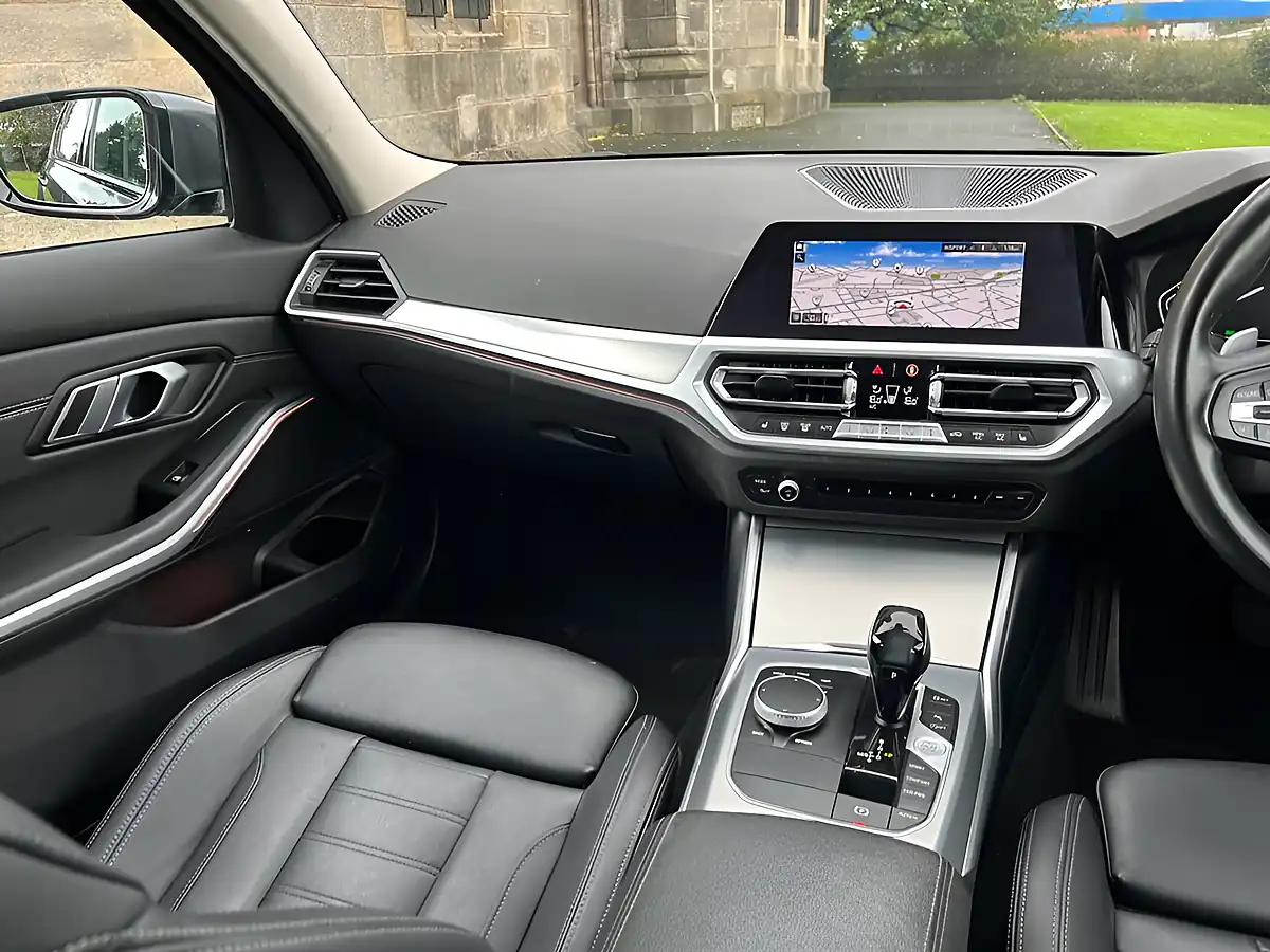Used 2020 BMW 3 Series Sport Mineral Grey - Interior and Exterior details 13