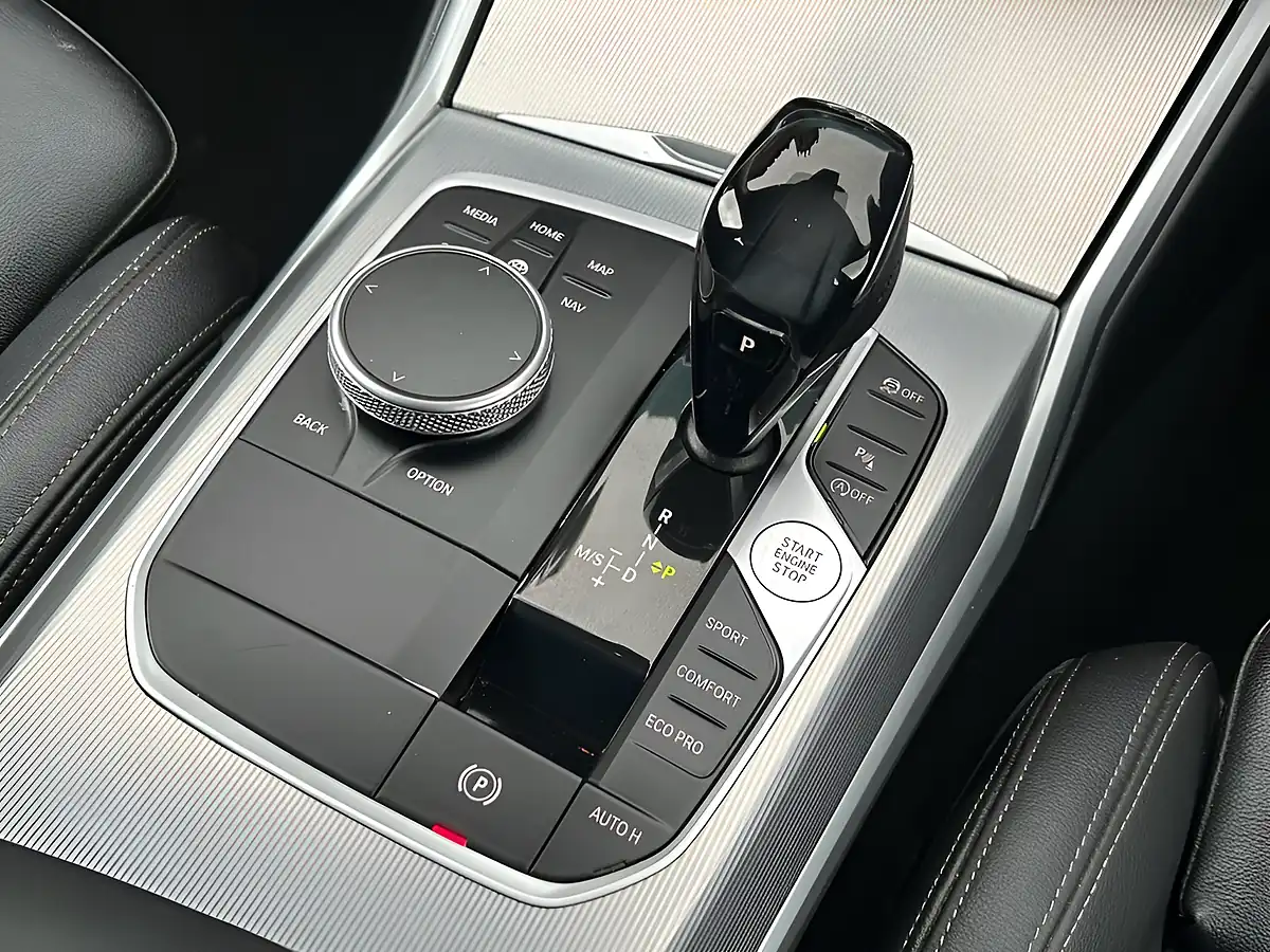 Used 2020 BMW 3 Series Sport Mineral Grey - Interior and Exterior details 14