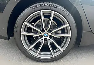 Used 2020 BMW 3 Series Sport Sapphire Black - Interior and Exterior details 14