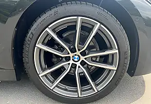Used 2020 BMW 3 Series Sport Sapphire Black - Interior and Exterior details 15