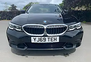 Used 2020 BMW 3 Series Sport Sapphire Black - Interior and Exterior details 4