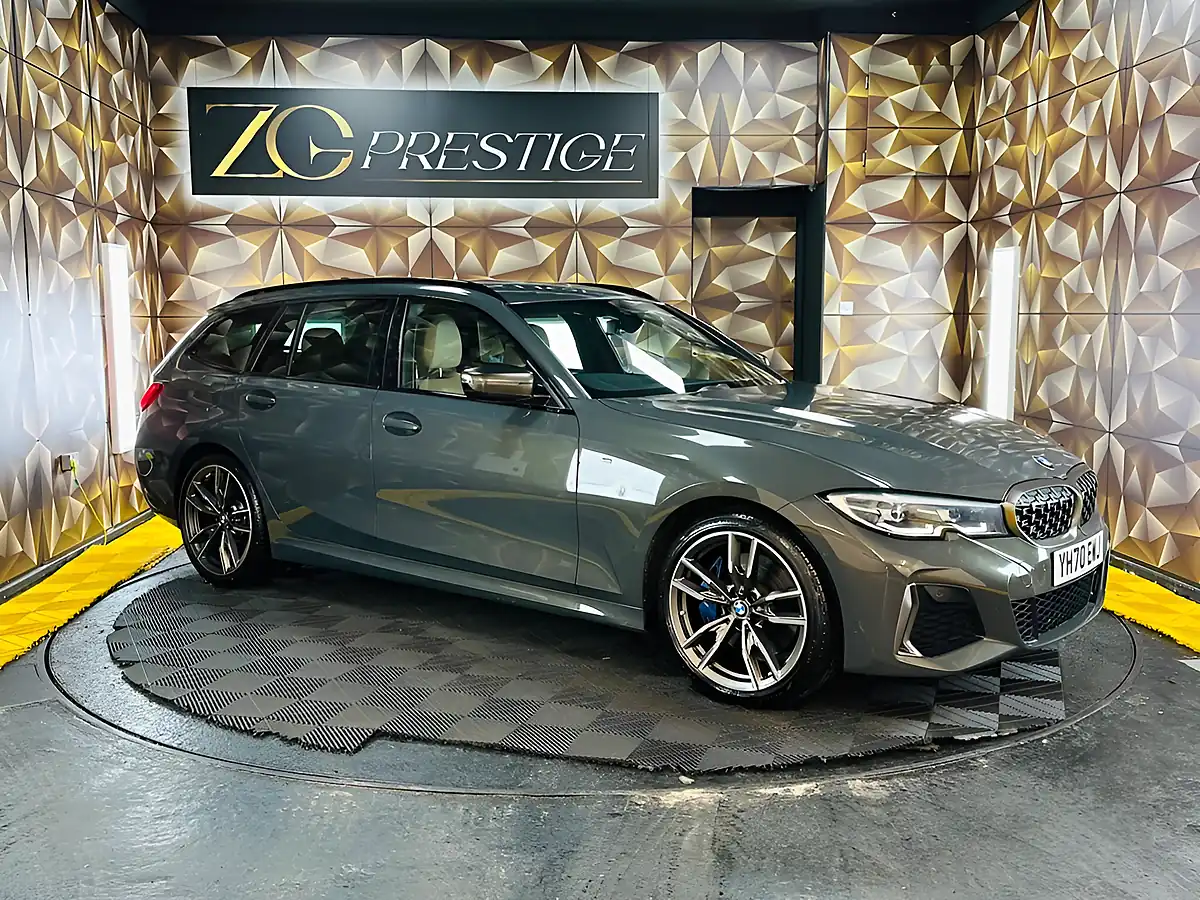 Used 2020 BMW 3 Series Touring Dravit Grey - Front View