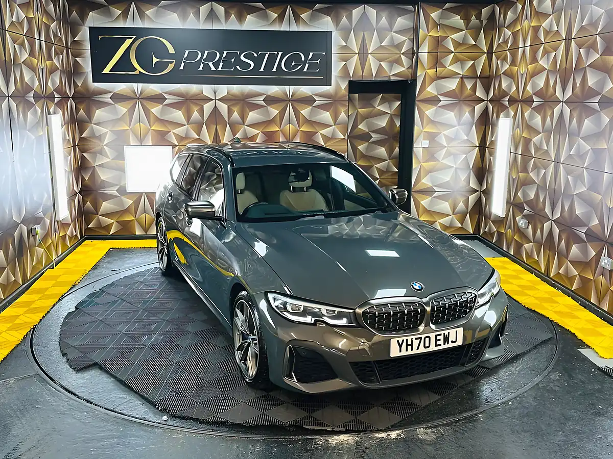 Used 2020 BMW 3 Series Touring Dravit Grey - Interior and Exterior details 11