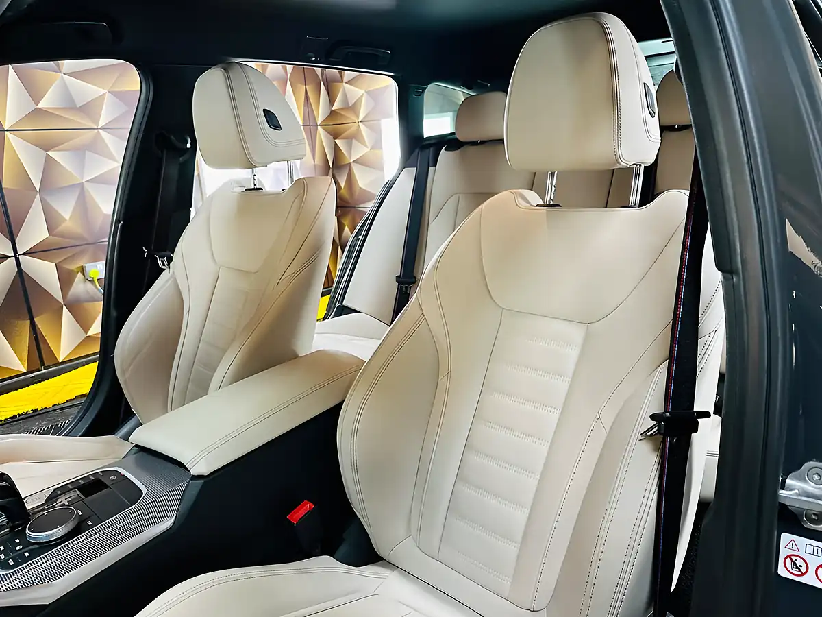 Used 2020 BMW 3 Series Touring Dravit Grey - Interior and Exterior details 13