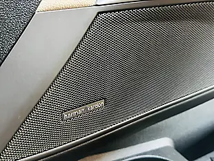Used 2020 BMW 3 Series Touring Dravit Grey - Interior and Exterior details 9