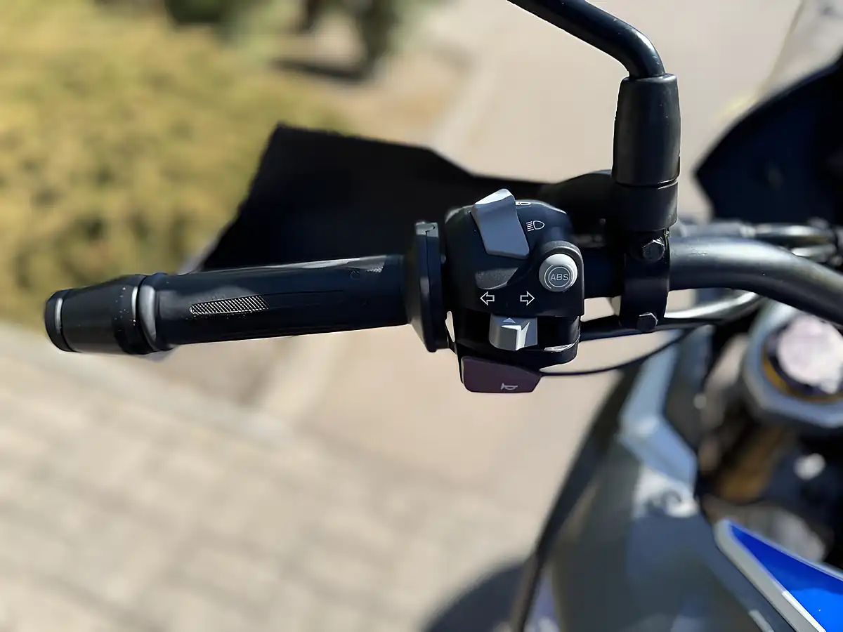 Used 2020 BMW 310 Gs Multi-Coloured - Interior and Exterior details 13