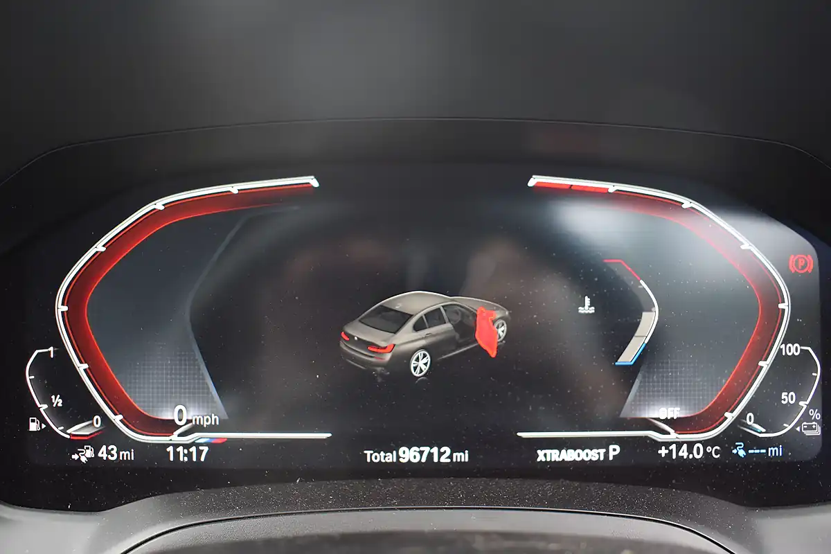Used 2020 BMW 330e M Sport Grey - Interior and Exterior details 19