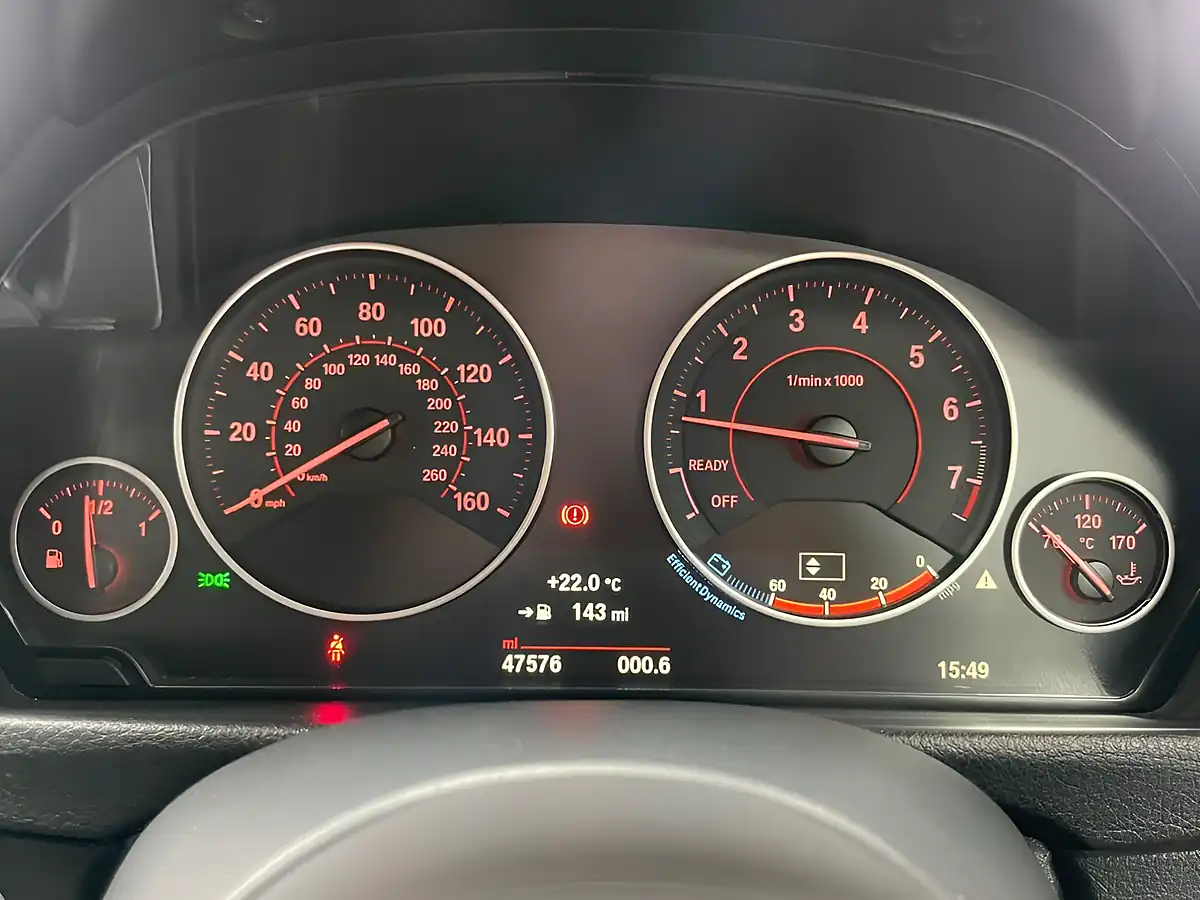 Used 2020 BMW 4 Series Gran Coupe M Sport White - Interior and Exterior details 18