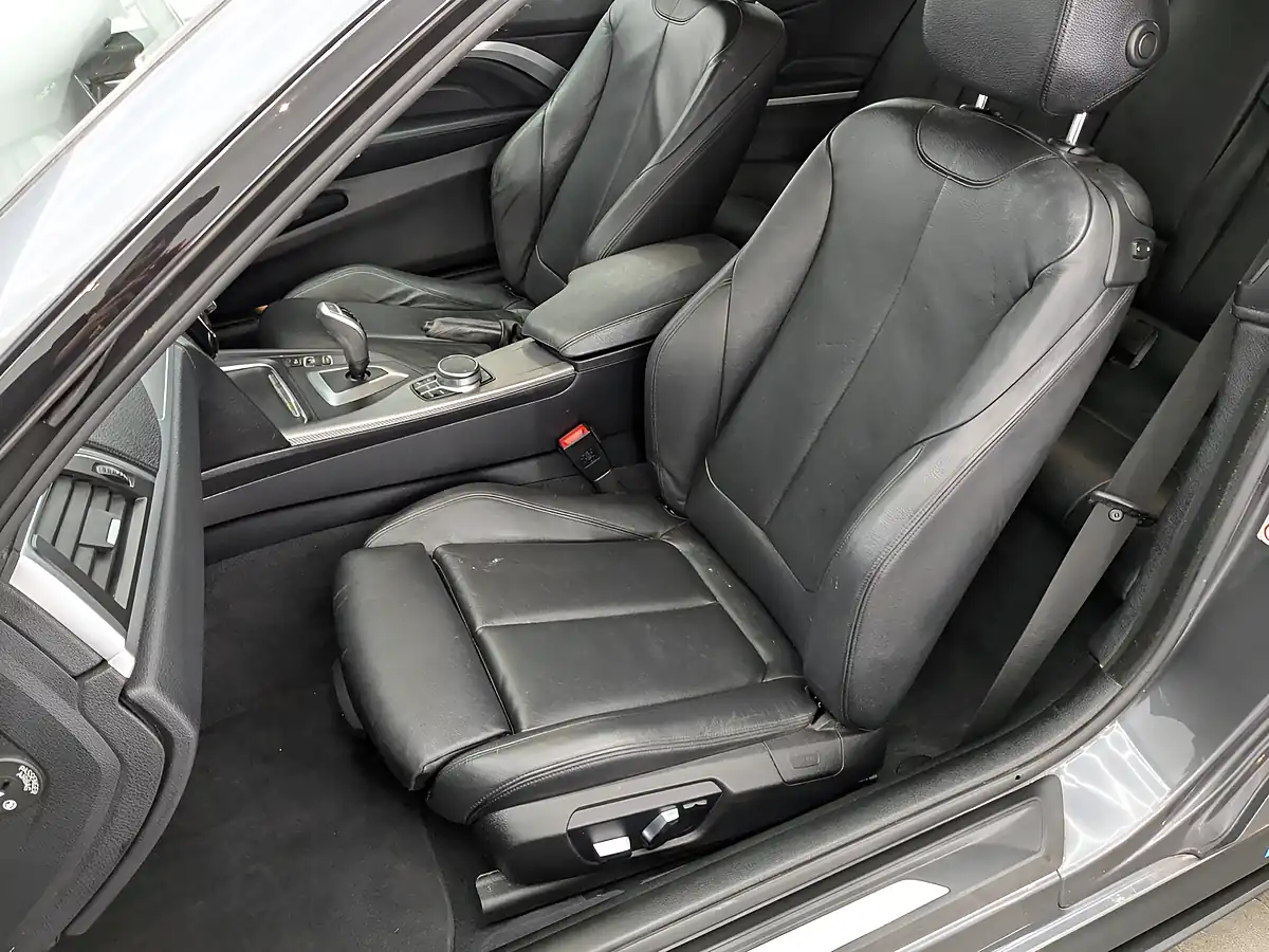 Used 2020 BMW 4 Series M Sport Mineral Grey - Interior and Exterior details 10