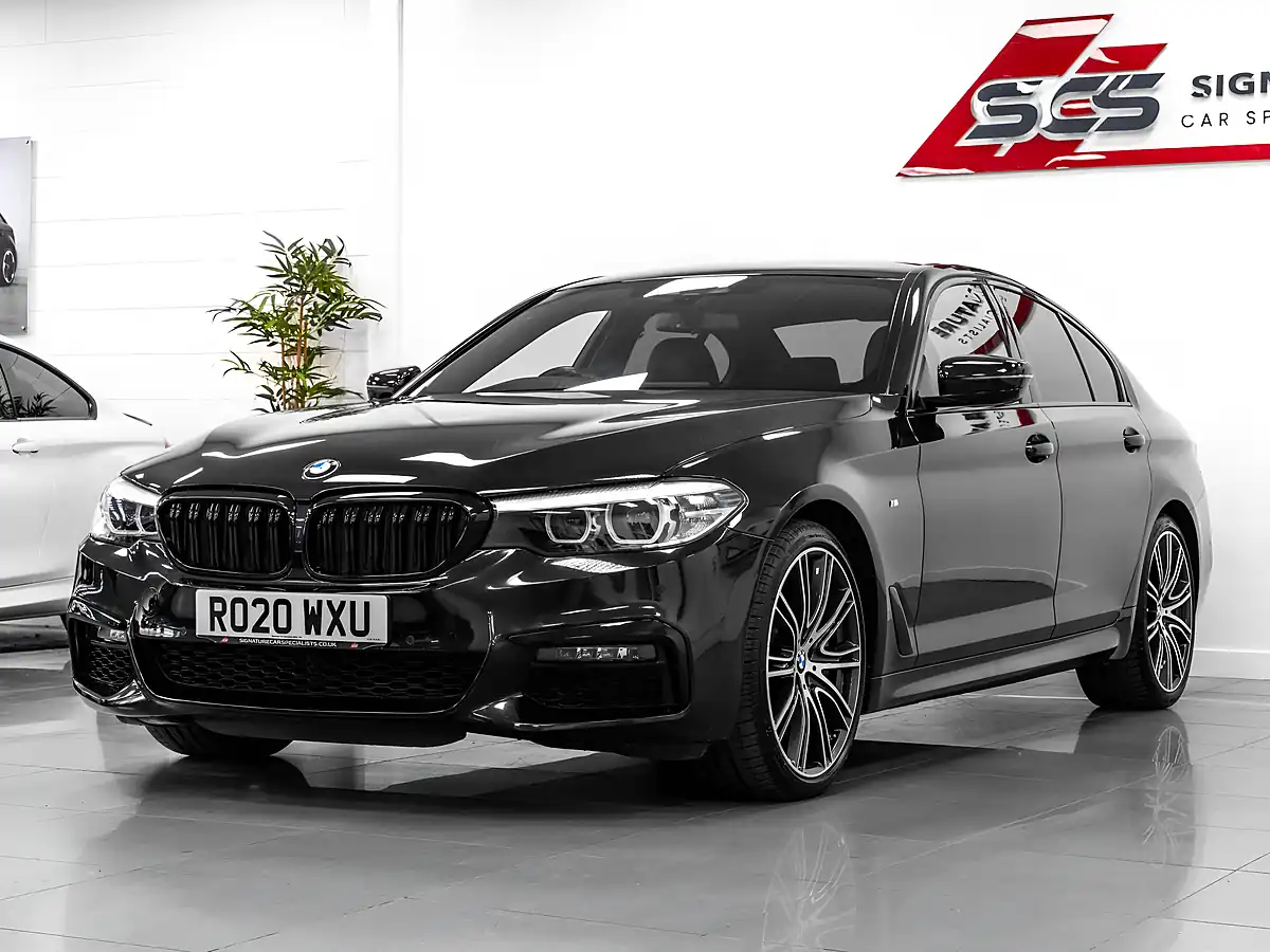 Used 2020 BMW 5 Series M Sport Black Sapphire - Front View