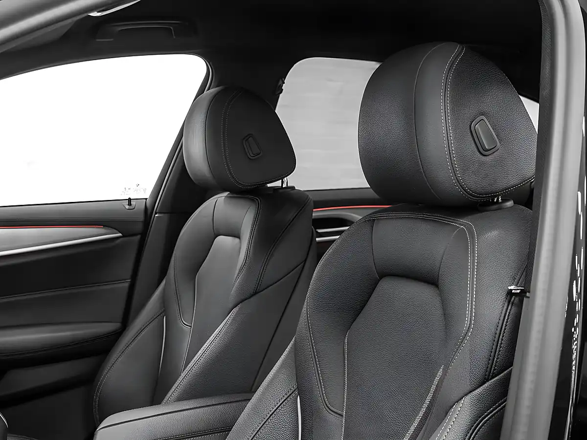 Used 2020 BMW 5 Series M Sport Black Sapphire - Interior and Exterior details 14