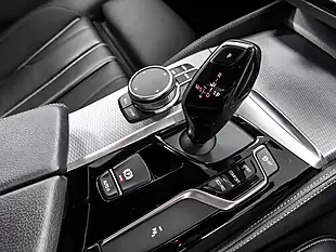 Used 2020 BMW 5 Series M Sport Black Sapphire - Interior and Exterior details 18