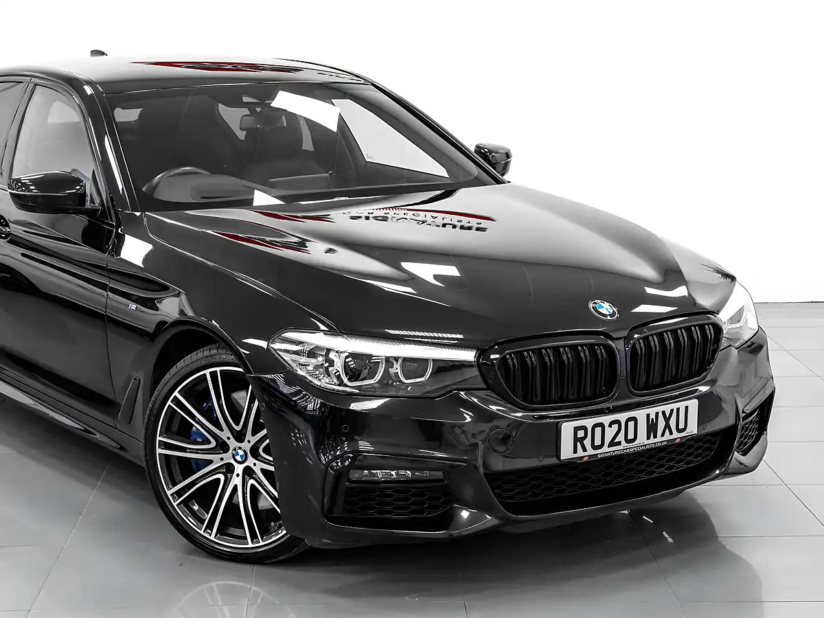 Used 2020 BMW 5 Series M Sport Black Sapphire - Interior and Exterior details 9