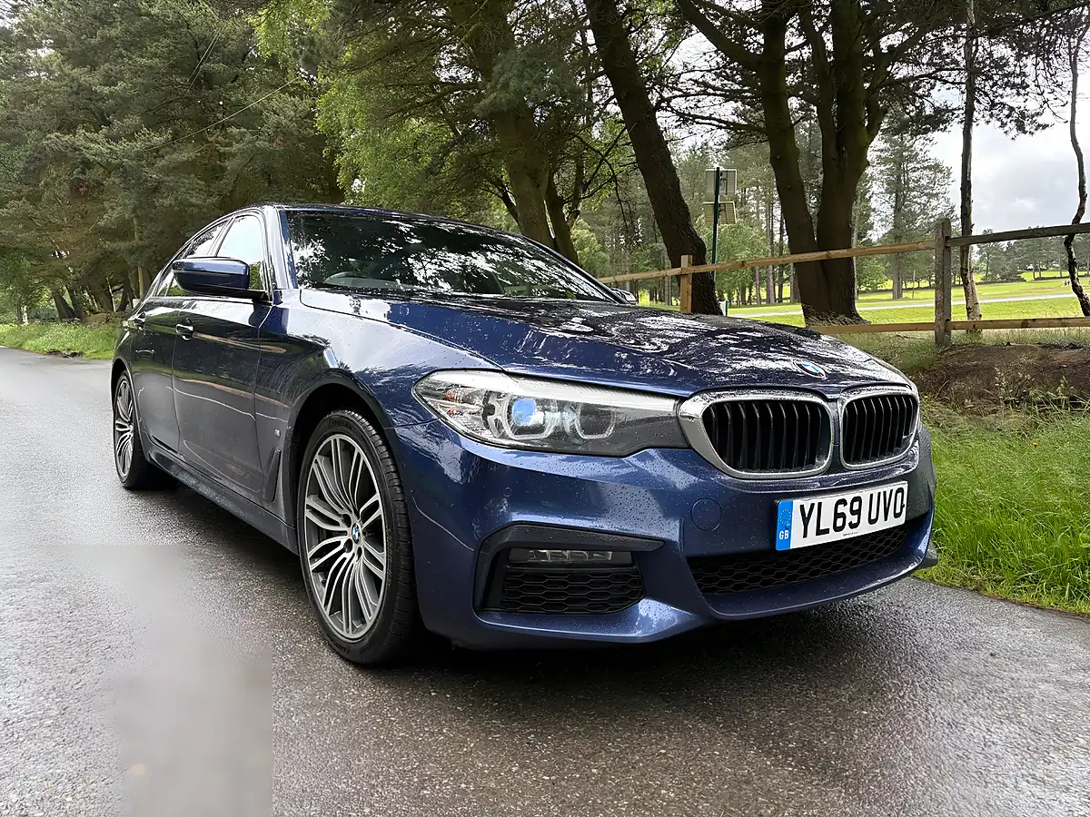 Used 2020 BMW 5 Series M Sport Blue - Front View