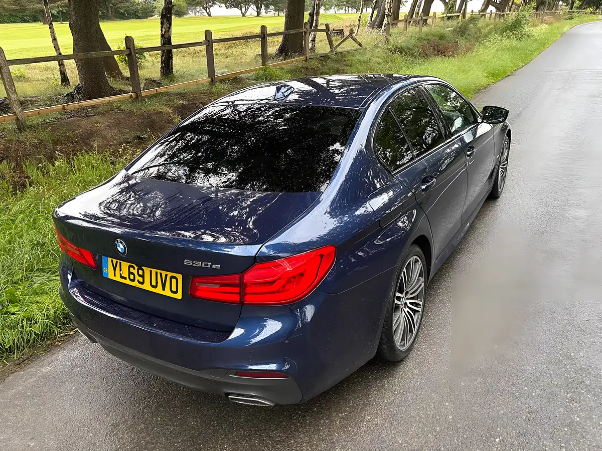 Used 2020 BMW 5 Series M Sport Blue - Interior and Exterior details 10