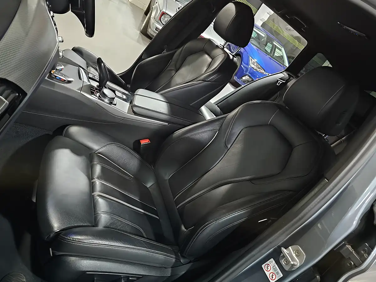 Used 2020 BMW 5 Series M Sport Bluestone - Interior and Exterior details 20