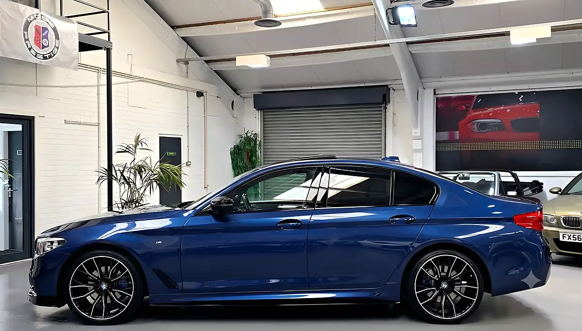 Used 2020 BMW 5 Series M Sport Mediterranean Blue - Interior and Exterior details 6