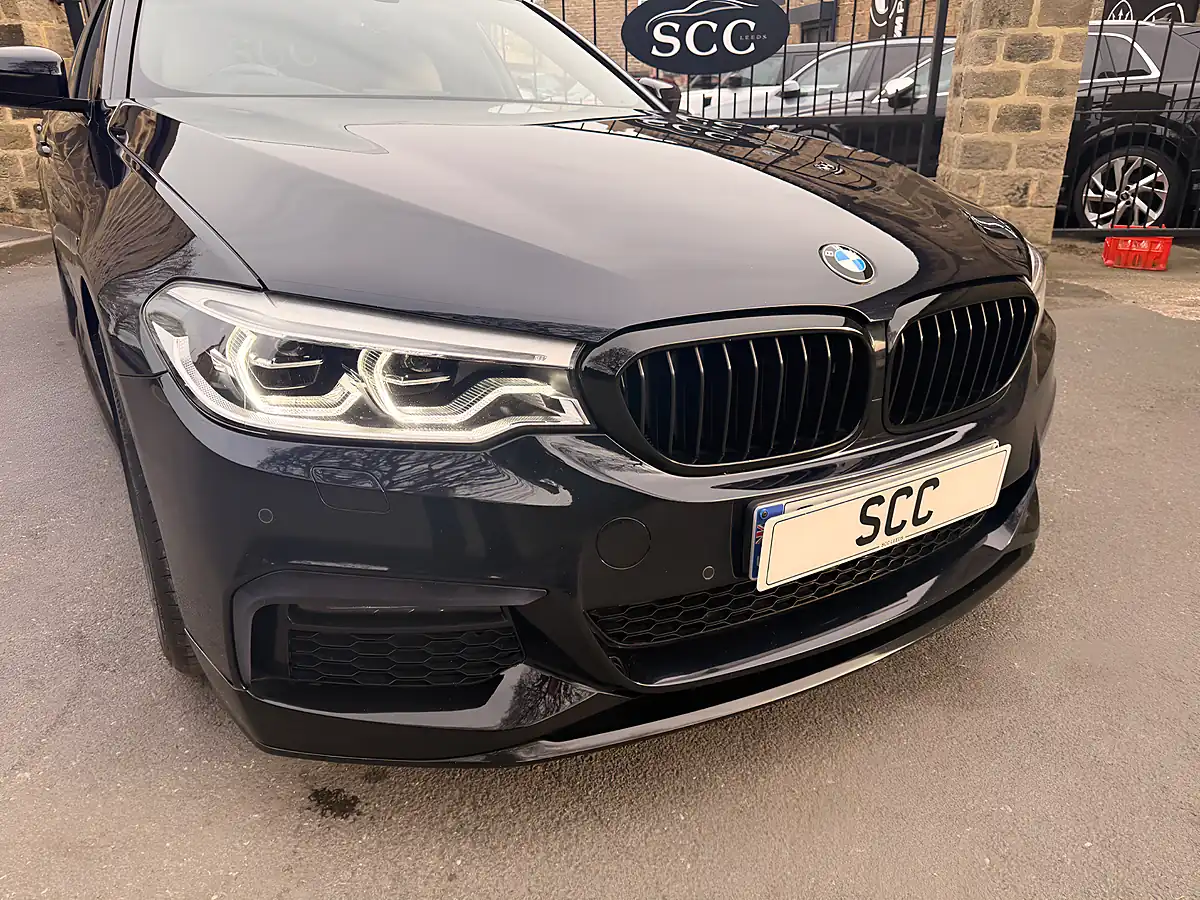 Used 2020 BMW 5 Series M Sport Touring Carbon Black - Interior and Exterior details 15