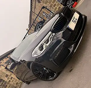 Used 2020 BMW 5 Series M Sport Touring Carbon Black - Interior and Exterior details 3