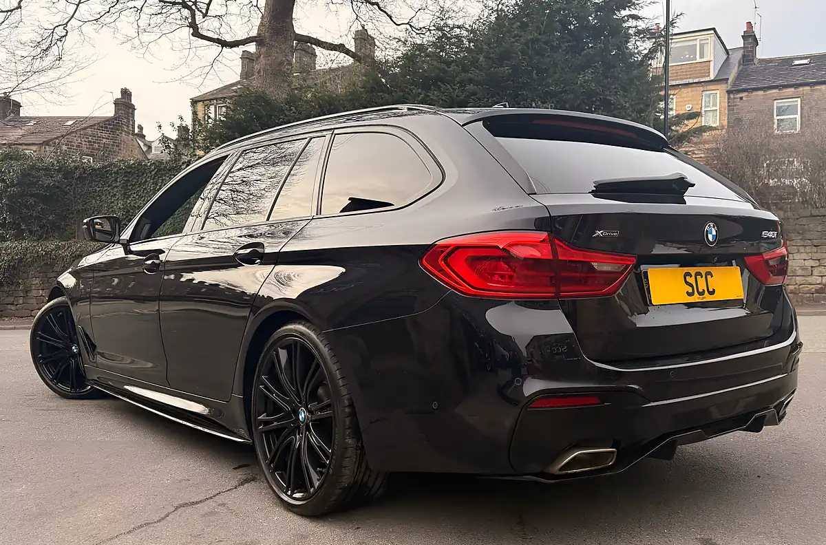 Used 2020 BMW 5 Series M Sport Touring Carbon Black - Interior and Exterior details 9