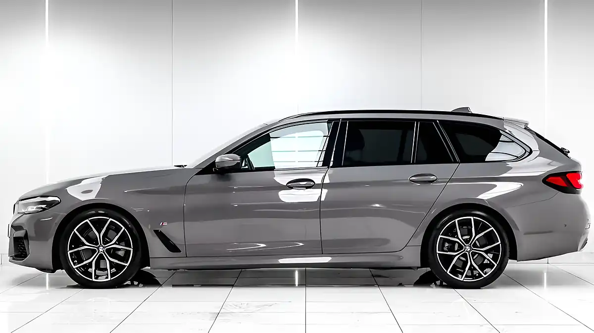 Used 2020 BMW 5 Series M Sport Touring Grey - Interior and Exterior details 10