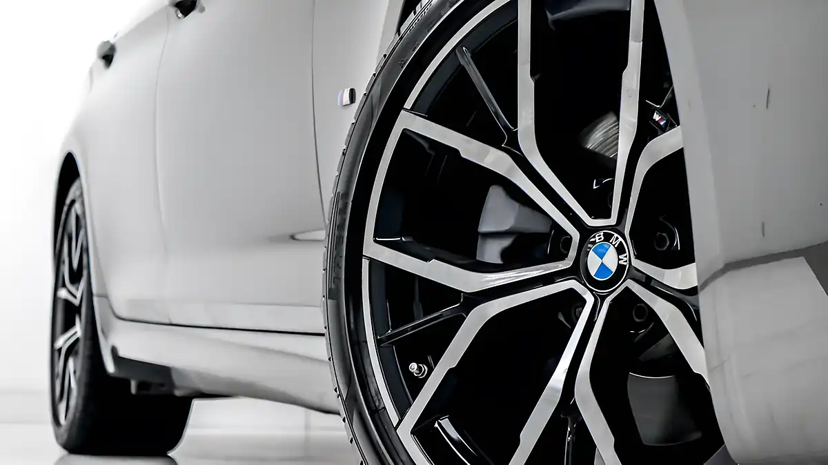 Used 2020 BMW 5 Series M Sport Touring Grey - Interior and Exterior details 6