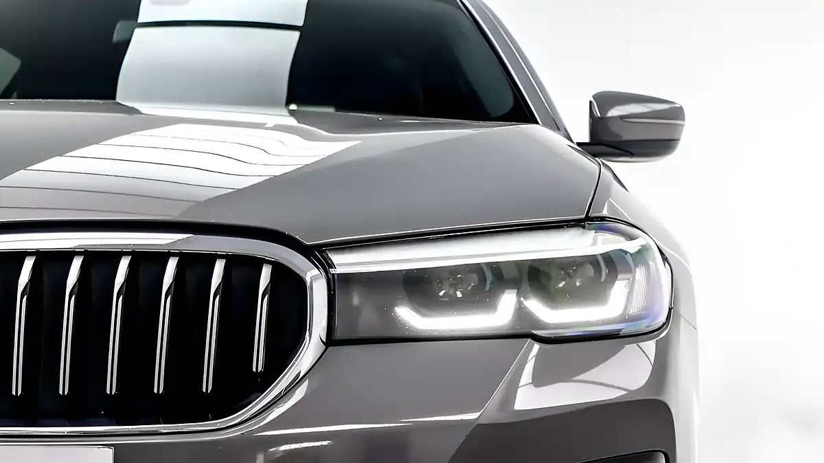 Used 2020 BMW 5 Series M Sport Touring Grey - Interior and Exterior details 7