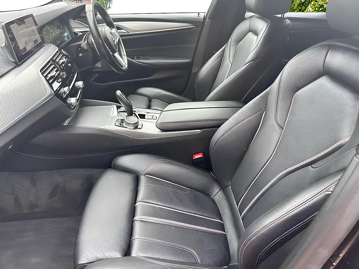 Used 2020 BMW 5 Series M Sport Touring Grey - Interior and Exterior details 10