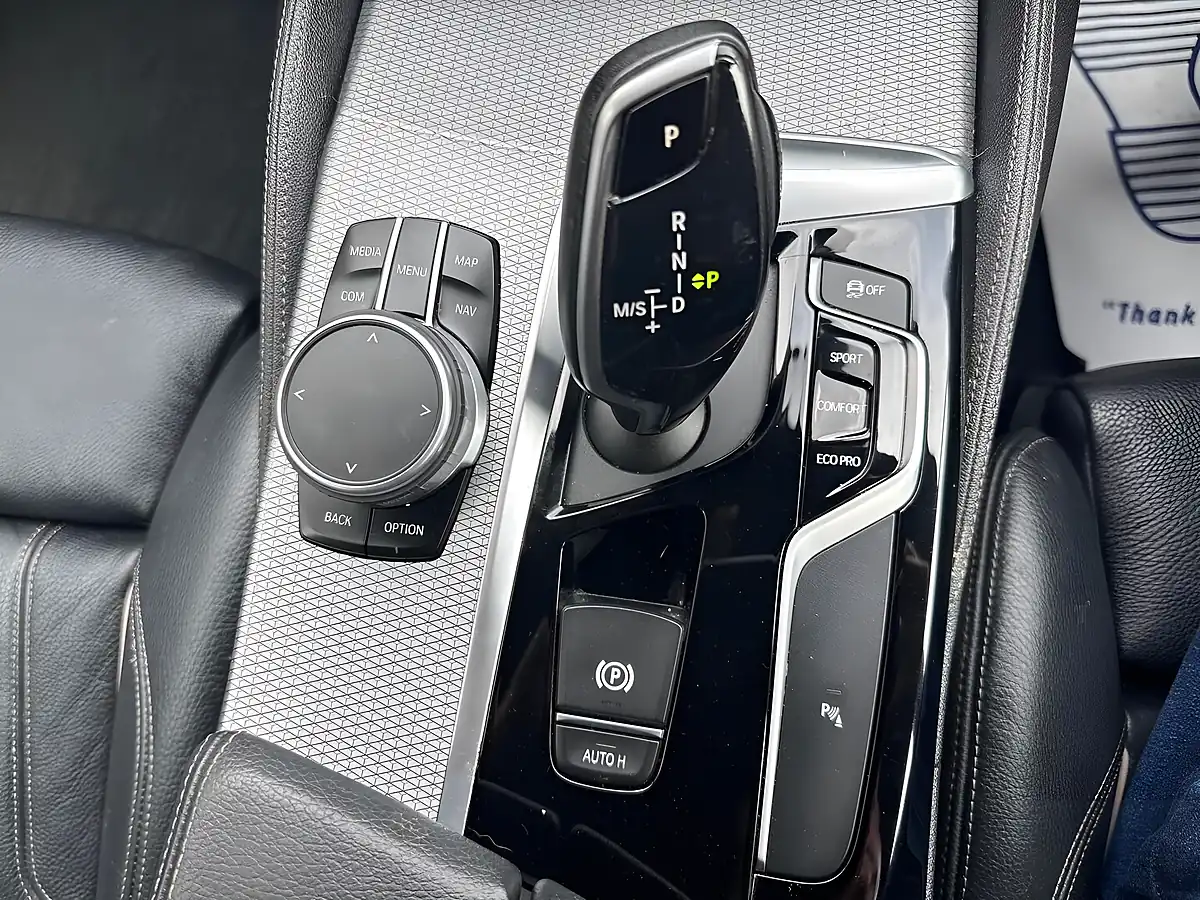 Used 2020 BMW 5 Series M Sport Touring Grey - Interior and Exterior details 17