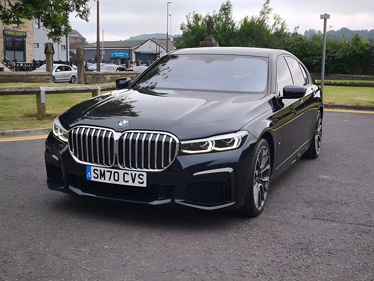 Used 2020 BMW 7 Series M Sport Black - Interior and Exterior details 5