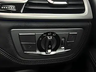 Used 2020 BMW 7 Series M Sport Black - Interior and Exterior details 15